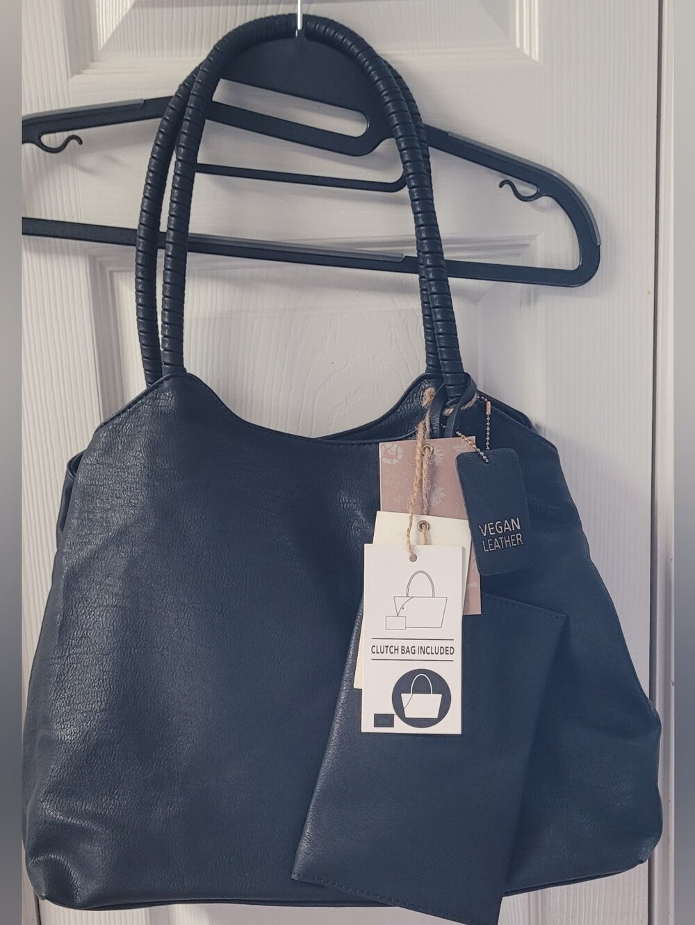 Black Antik Kraft Vegan Leather Women's Tote Bag with Clutch..NWT